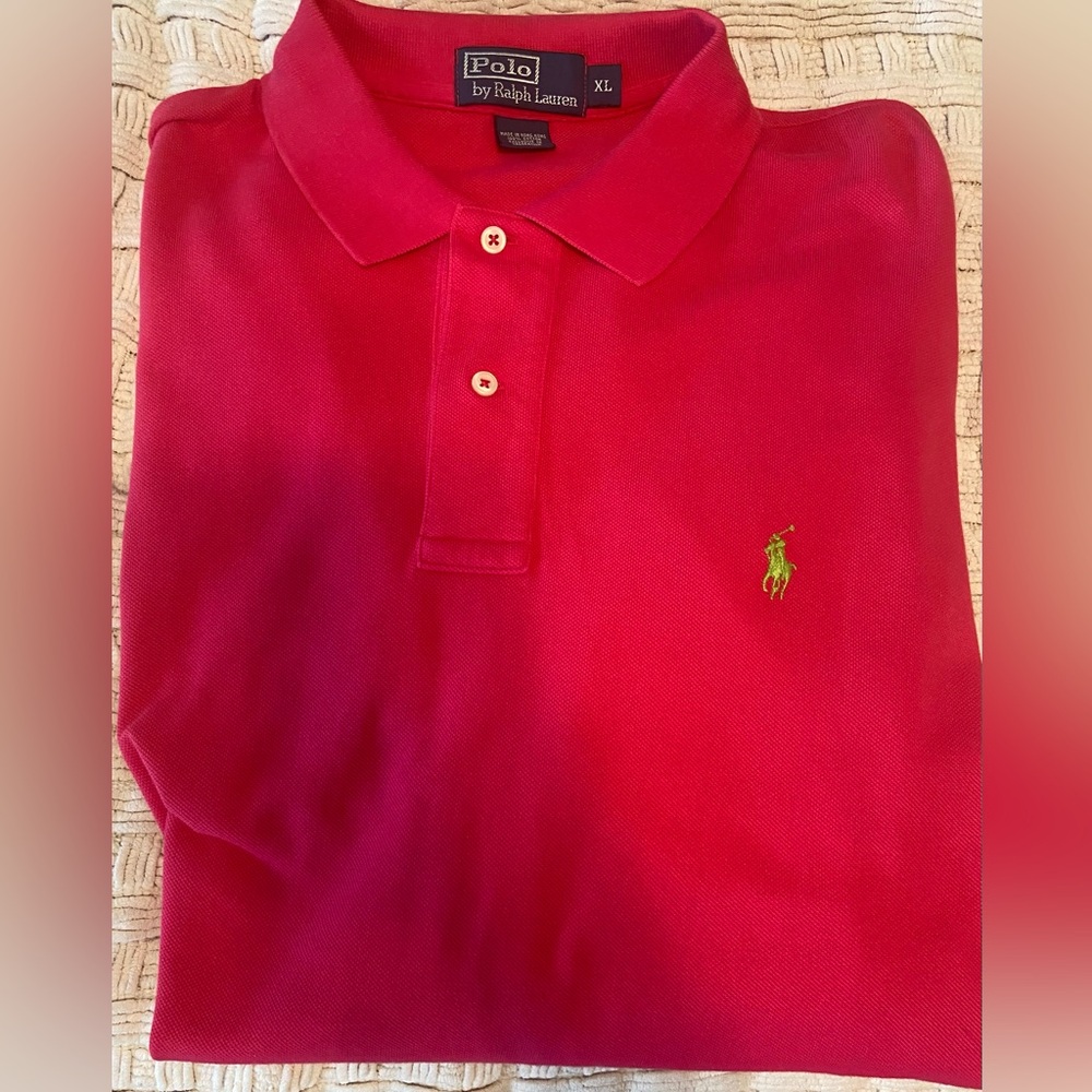 Men’s XL pink polo